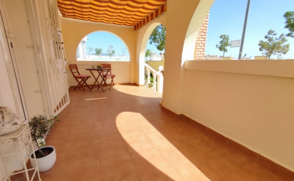 front terrace albatros sierra golf