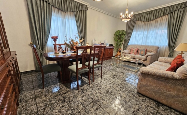 SALON/COMEDOR